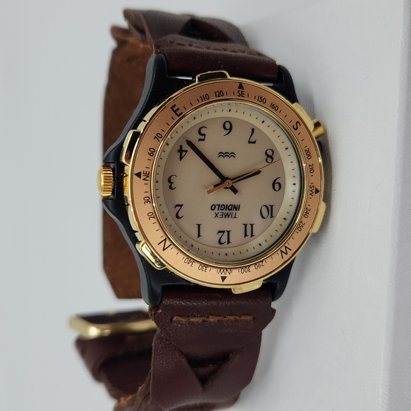 Timex Other - Timex Indiglo Watch